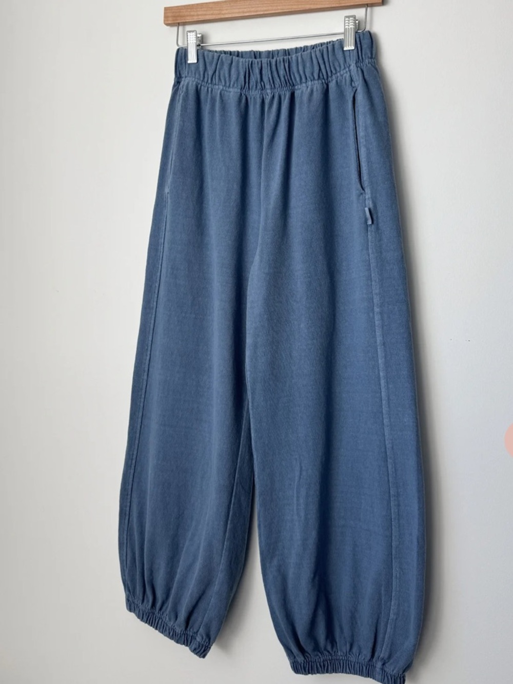 NWT Le Bon Shop Balloon Pants in Cornflower Size S - Picture 2 of 7